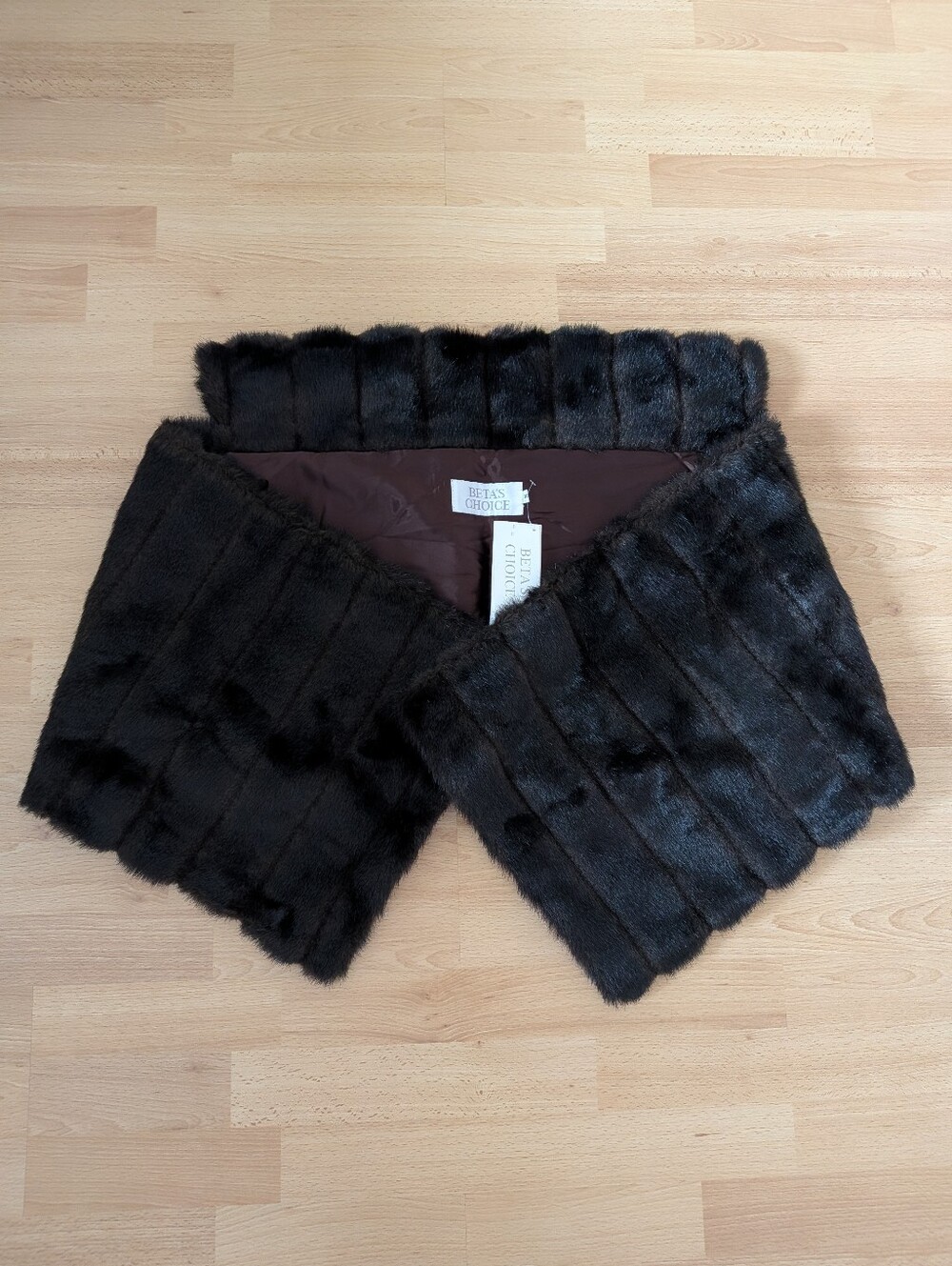Beta's Choice Faux-fur Black Brown Shawl